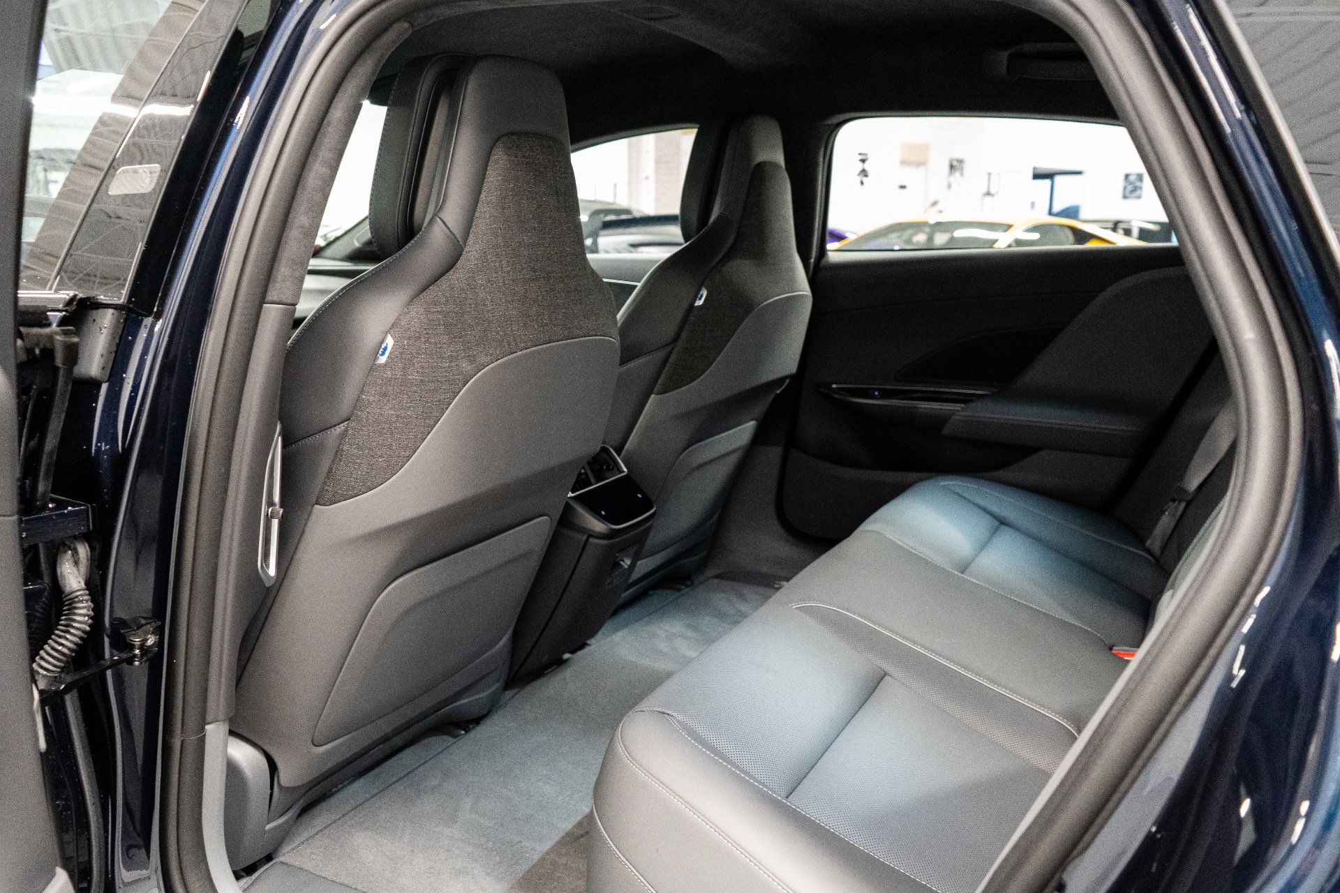 Used 2024 Lucid Air Sapphire image 29