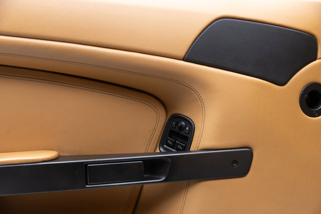 Used 2008 Aston Martin V8 Vantage Roadster image 53