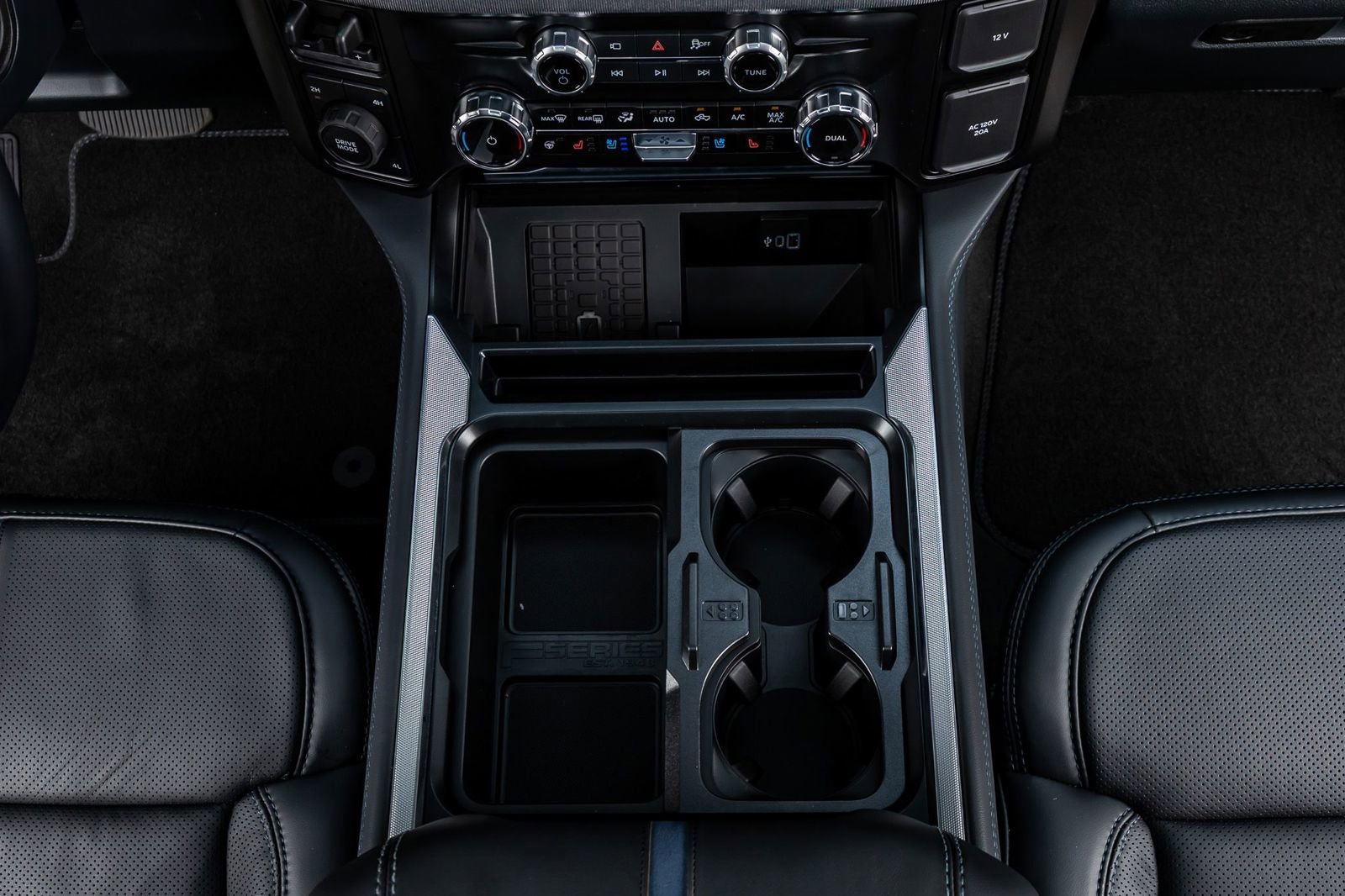 Used 2026 Ford F250 Platinum image 28