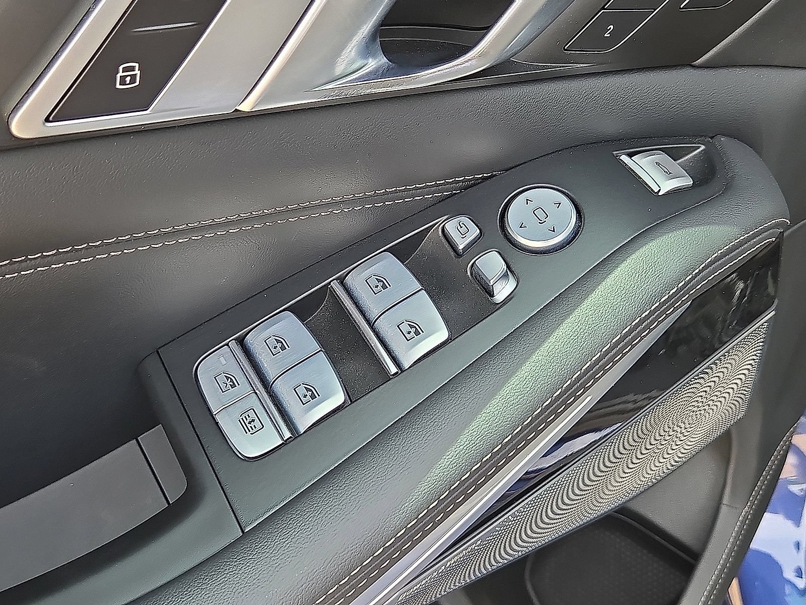 Used 2023 BMW ALPINA XB7 AWD/4WD image 24