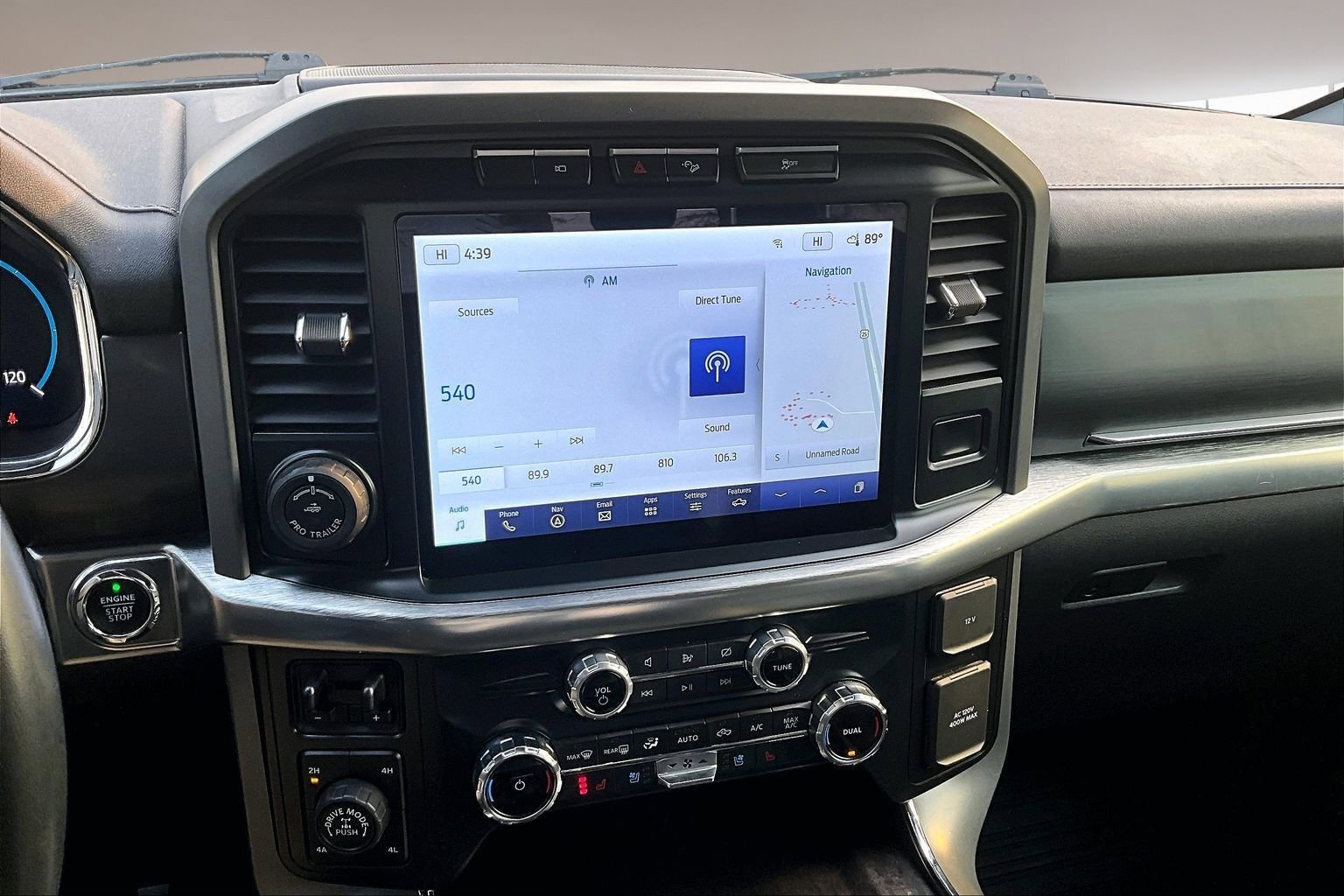 Used 2022 Ford F150 Lariat image 10