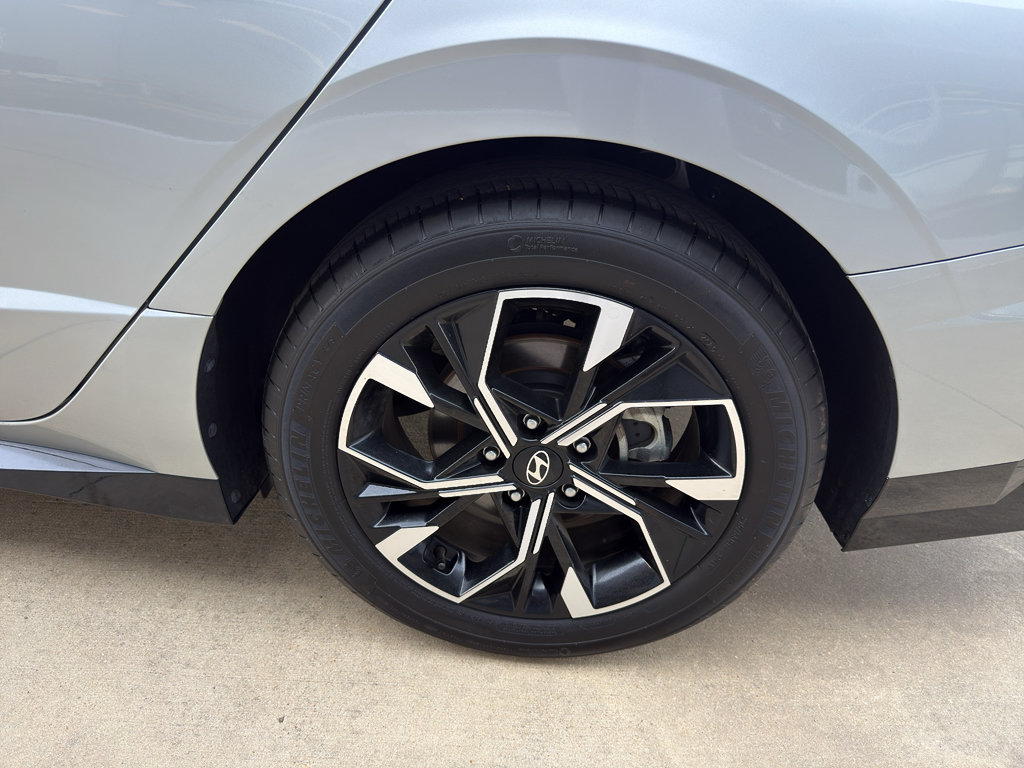 Used 2024 Hyundai Sonata SEL FWD image 14