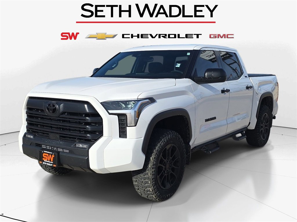 Used 2025 Toyota Tundra SR5 video 1