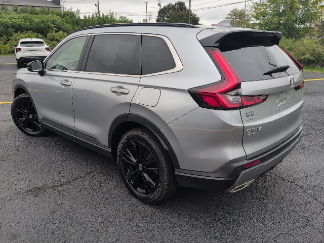 Used 2024 Honda CR-V Sport Touring image 3