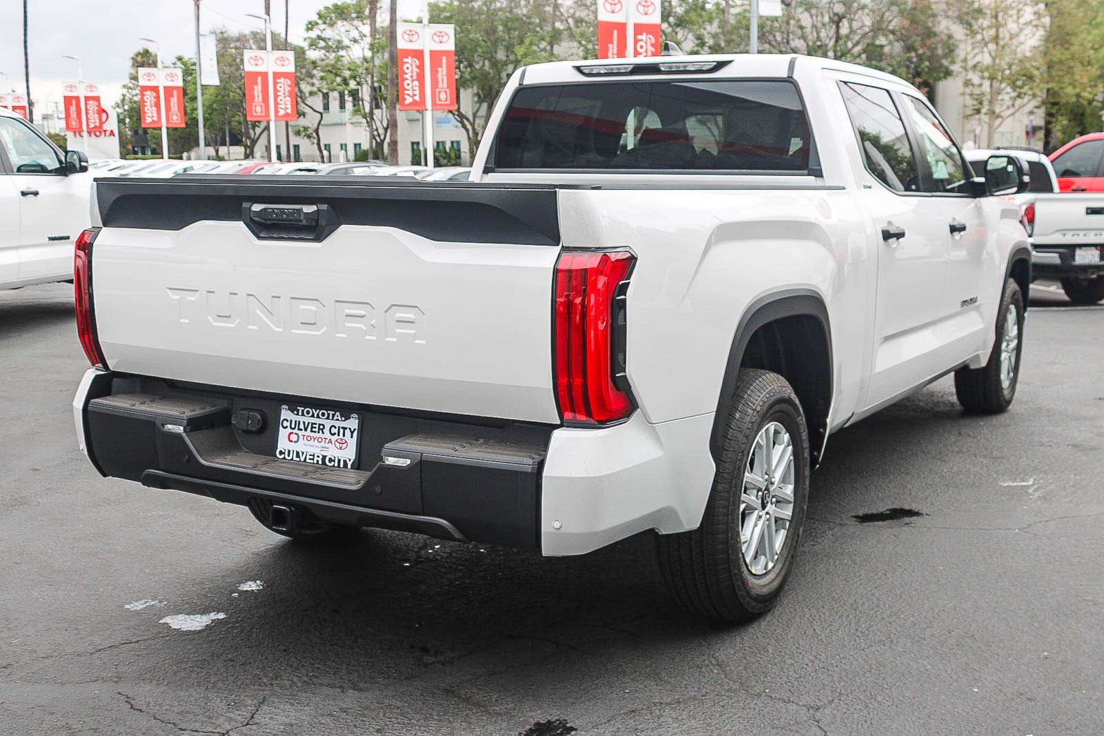 New 2026 Toyota Tundra SR5 RWD image 9