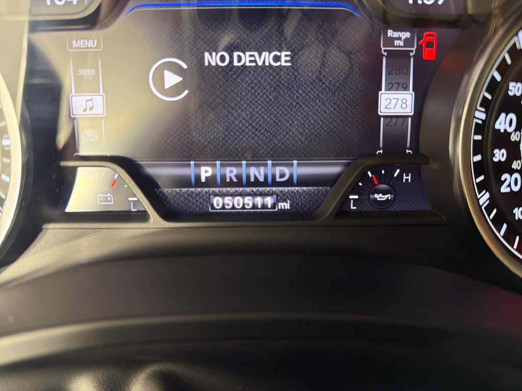 Used 2022 RAM 1500 Laramie w/ Sport Appearance Package AWD/4WD image 10