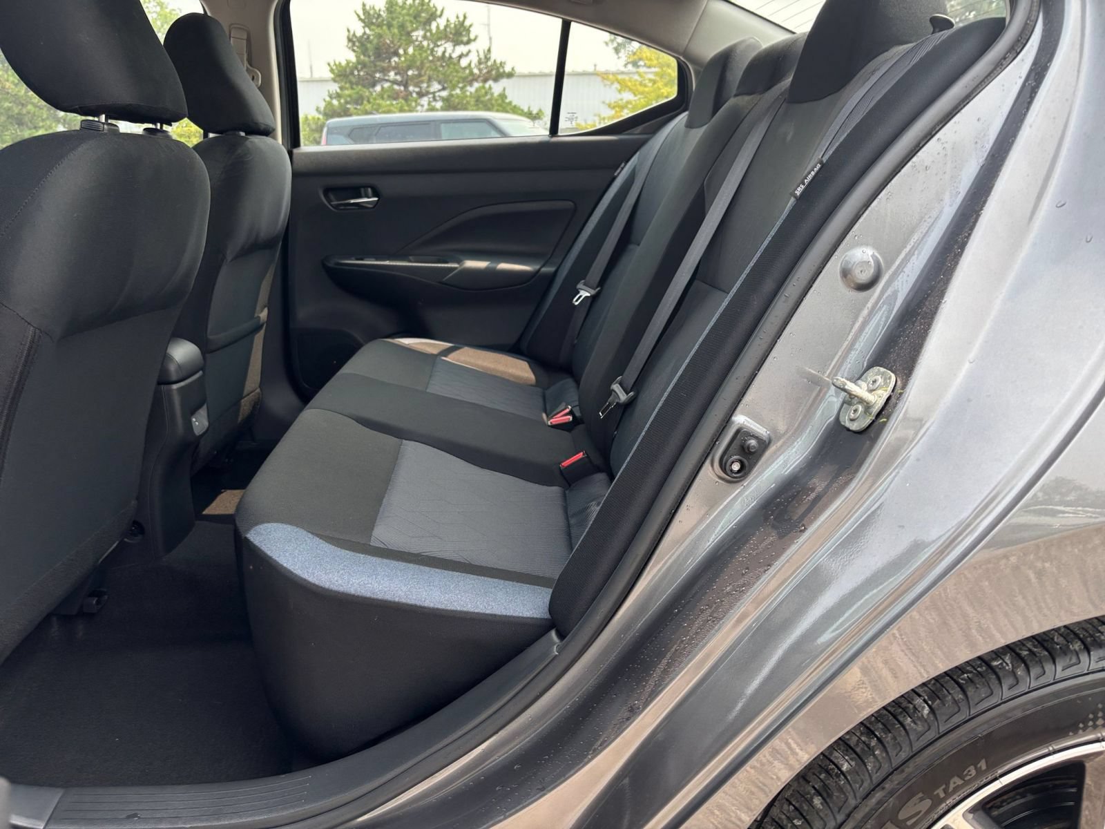 Used 2025 Nissan Versa SV FWD image 23