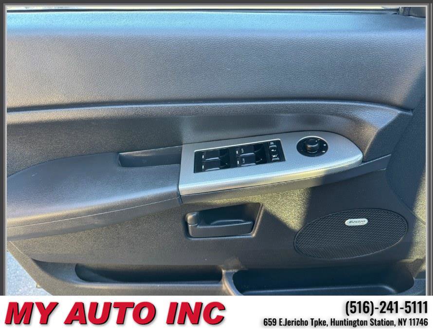 Used 2008 Jeep Grand Cherokee Laredo image 25