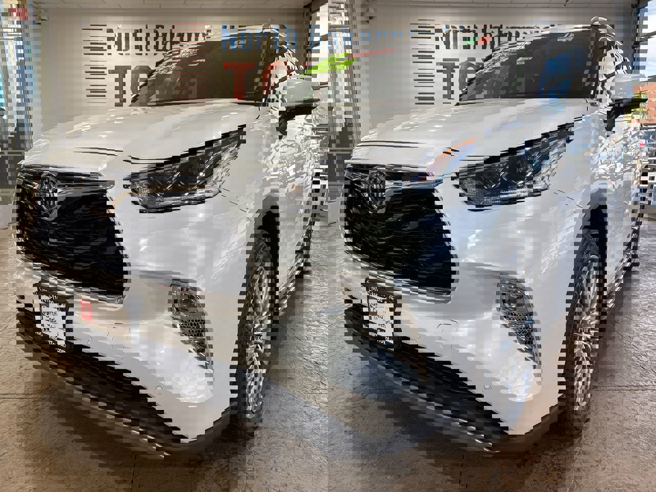 Certified 2022 Toyota Highlander Platinum