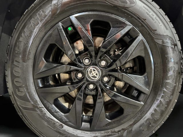 Used 2022 Toyota Sienna XLE FWD image 37