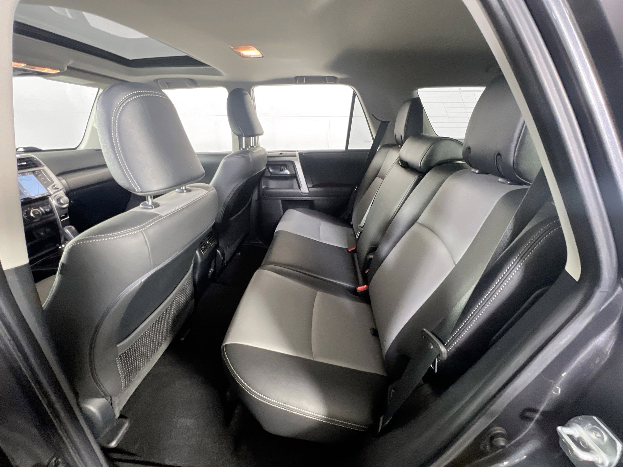 Used 2020 Toyota 4Runner SR5 Premium image 24