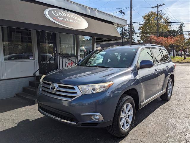 Used 2012 Toyota Highlander SE w/ Tow Pkg AWD/4WD image 1