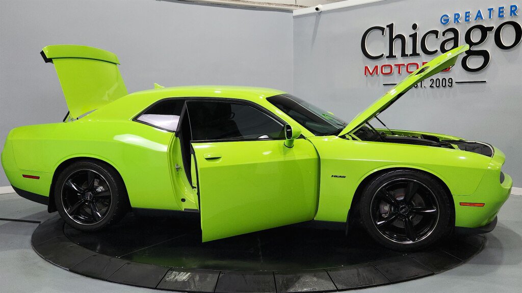 Used 2015 Dodge Challenger R/T w/ Quick Order Package 22B R/T RWD image 14