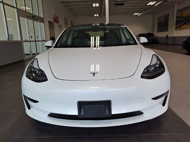 Used 2023 Tesla Model 3 Standard Range RWD image 2
