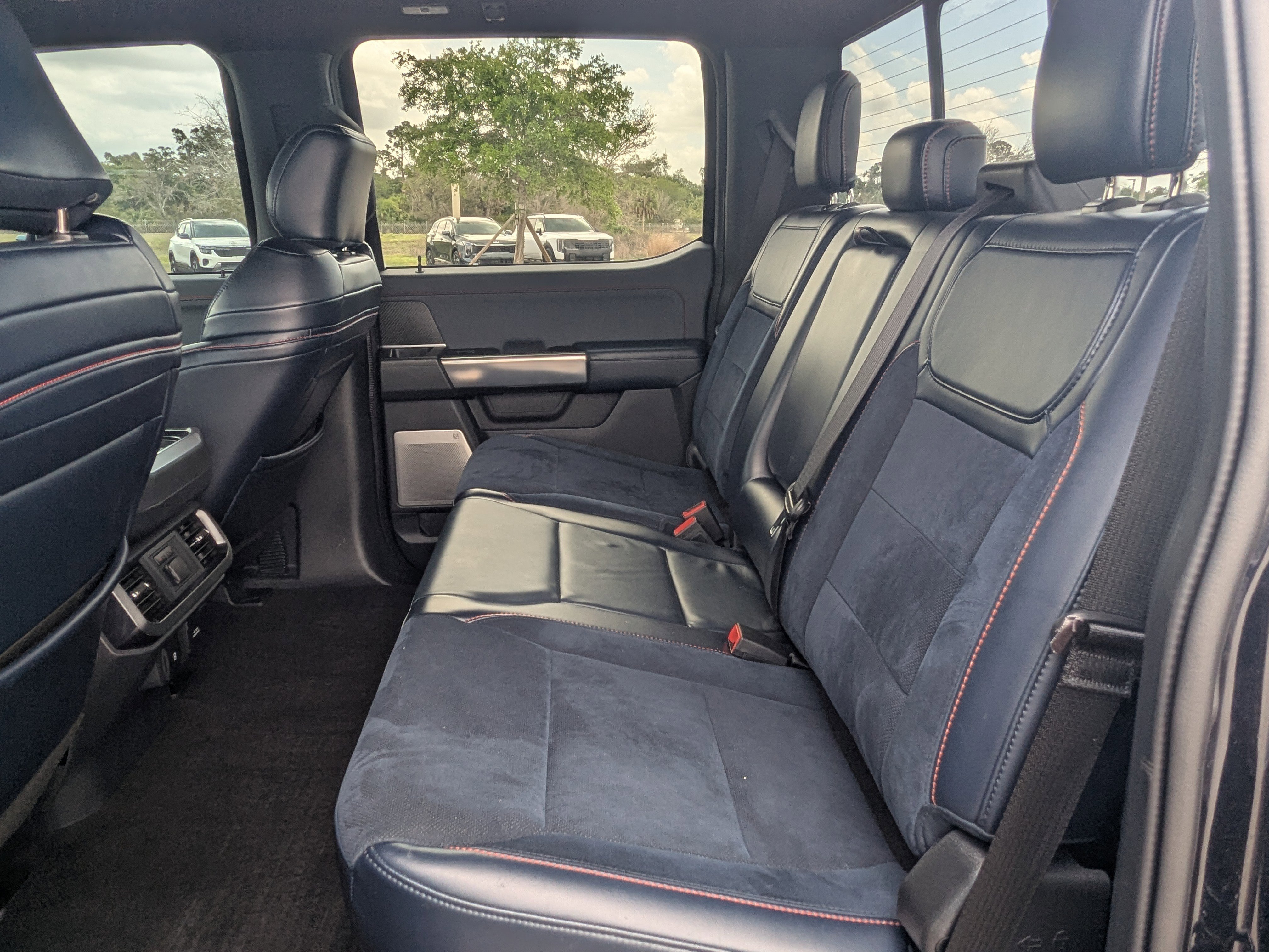 Used 2021 Ford F150 Raptor w/ Raptor 37 Performance Package AWD/4WD image 19