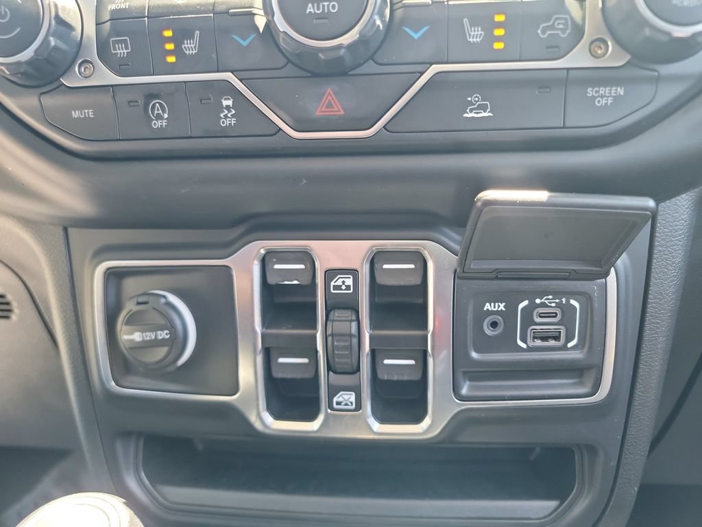 Used 2022 Jeep Gladiator Sport AWD/4WD image 18