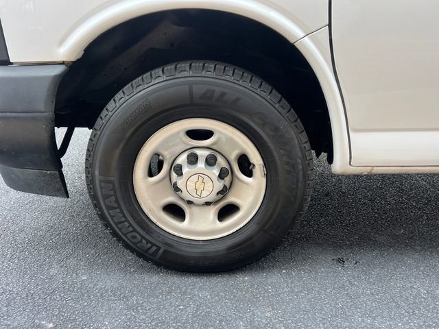 Used 2021 Chevrolet Express 2500 w/ Driver Convenience Package image 10