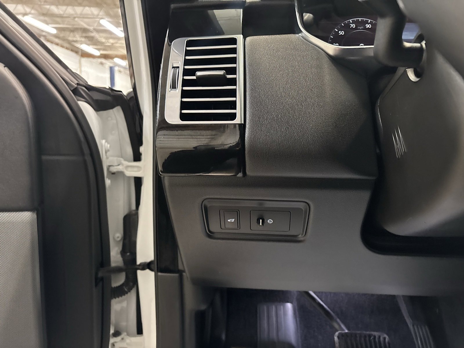 Used 2018 Land Rover Range Rover 3.0L V6 Supercharged image 16