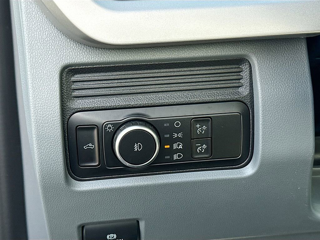 New 2026 Ford F250 XL w/ XL Chrome Package image 19