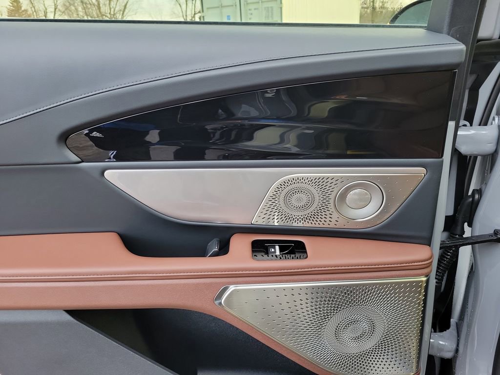 New 2026 Lincoln Nautilus Reserve AWD/4WD image 14