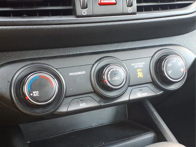 Used 2023 Kia Forte LXS image 9