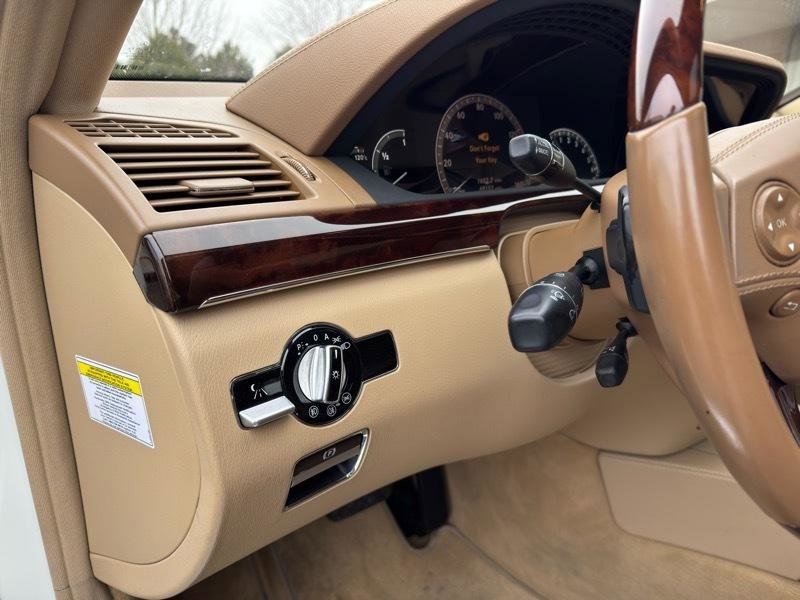 Used 2009 Mercedes-Benz S 550 4MATIC image 20