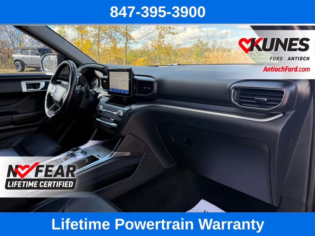 Used 2020 Ford Explorer XLT w/ Equipment Group 202A image 16