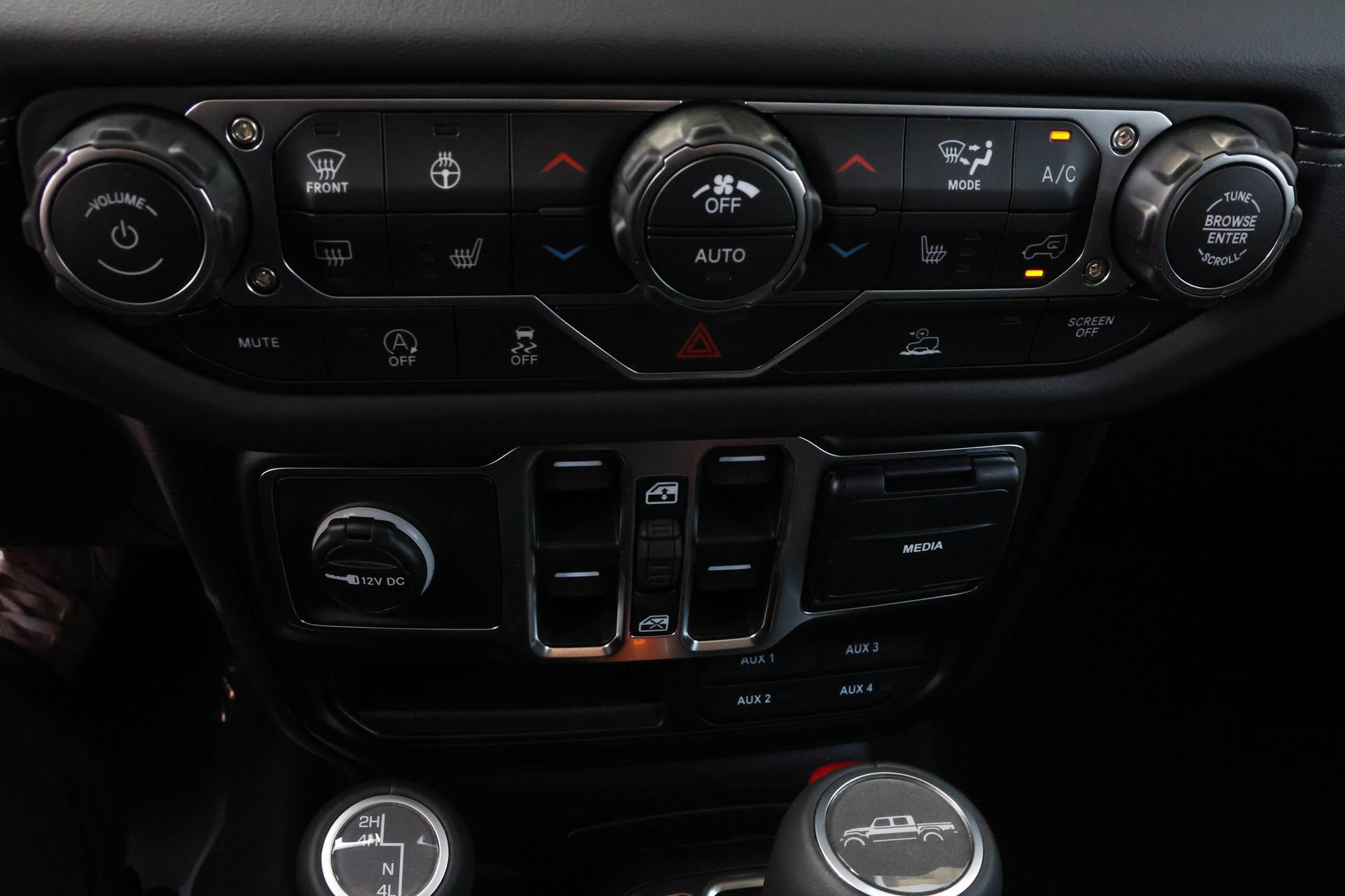 New 2026 Jeep Gladiator Sport AWD/4WD image 20
