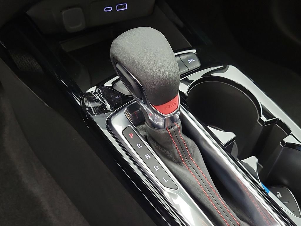 New 2026 Chevrolet Trax RS w/ Sunroof Package image 20