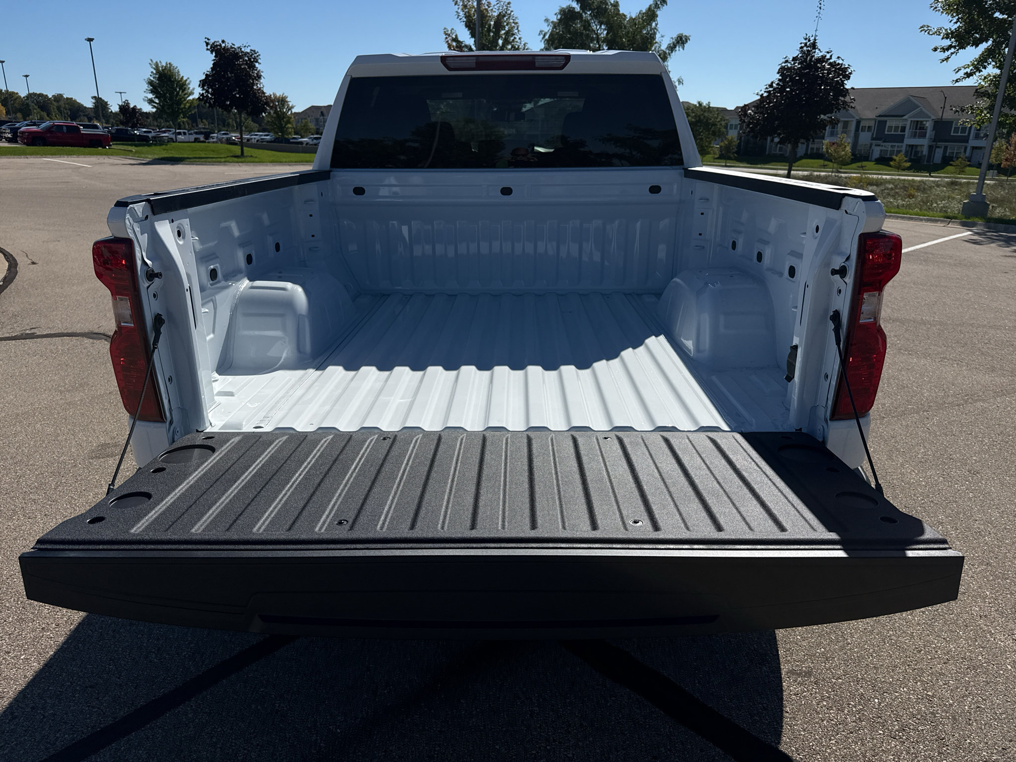 New 2026 Chevrolet Silverado 1500 Custom AWD/4WD image 10