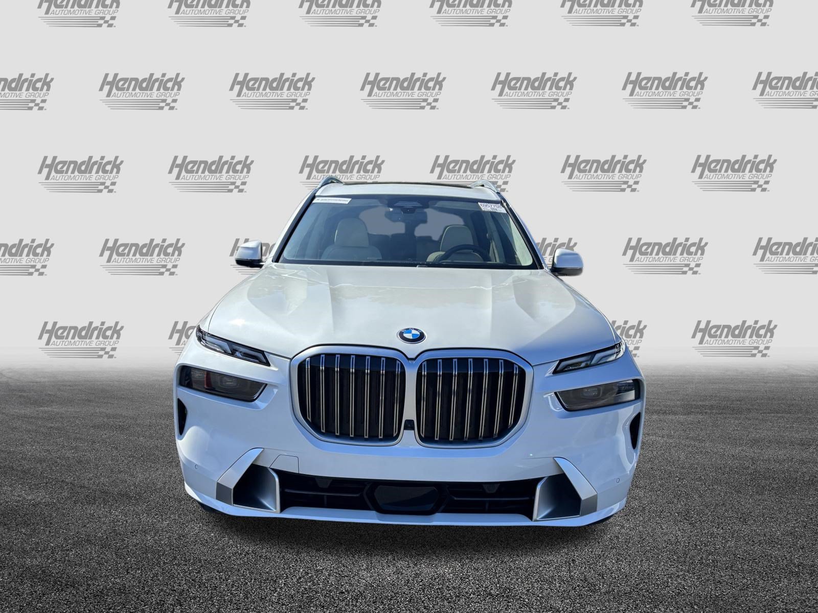 Certified 2024 BMW X7 xDrive40i AWD/4WD image 3