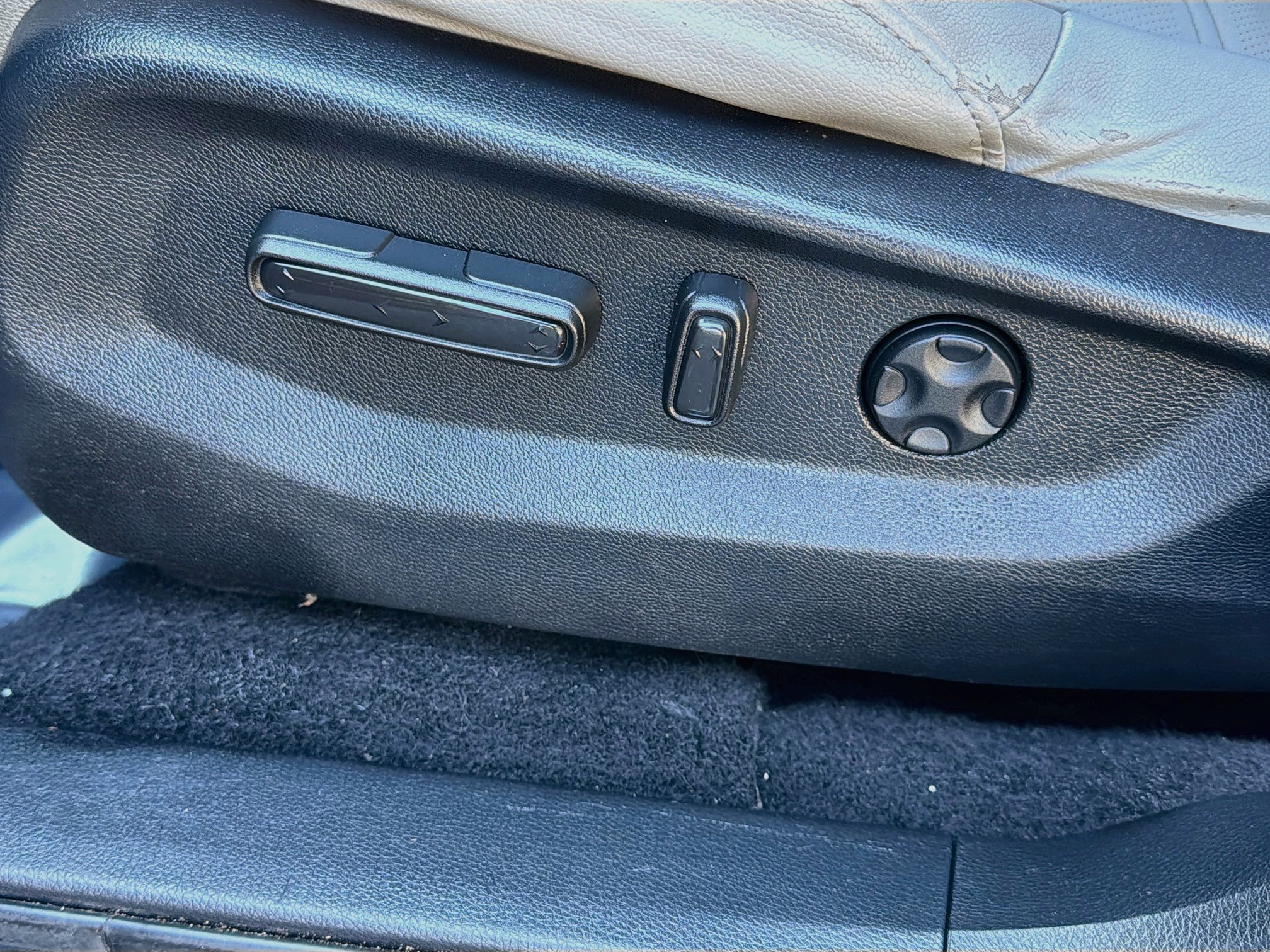 Used 2019 Honda CR-V EX-L image 16