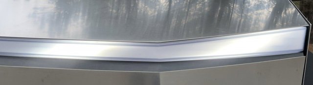 Used 2024 Tesla Cybertruck AWD Crew Cab image 13