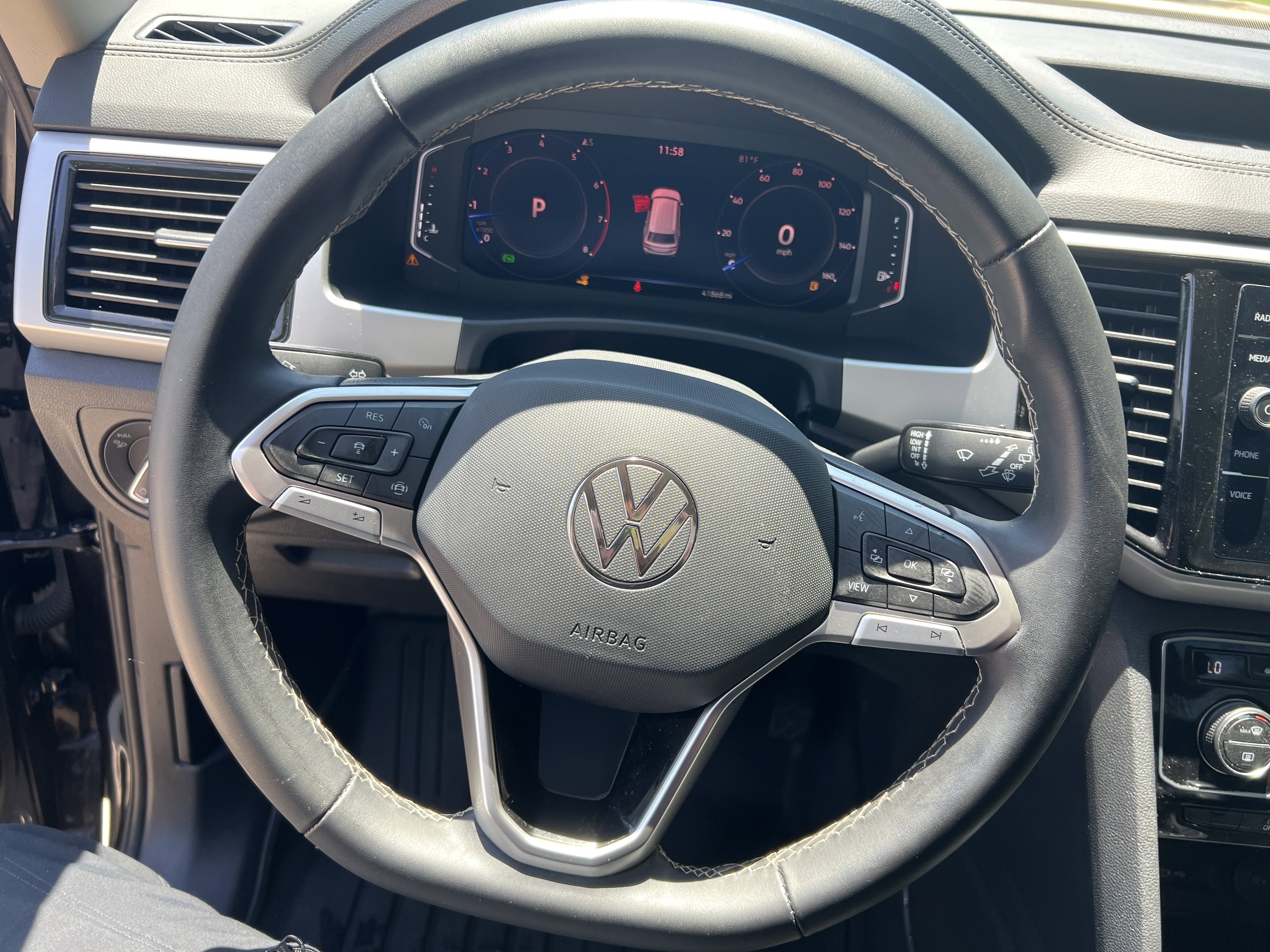 Certified 2023 Volkswagen Atlas SE FWD image 16
