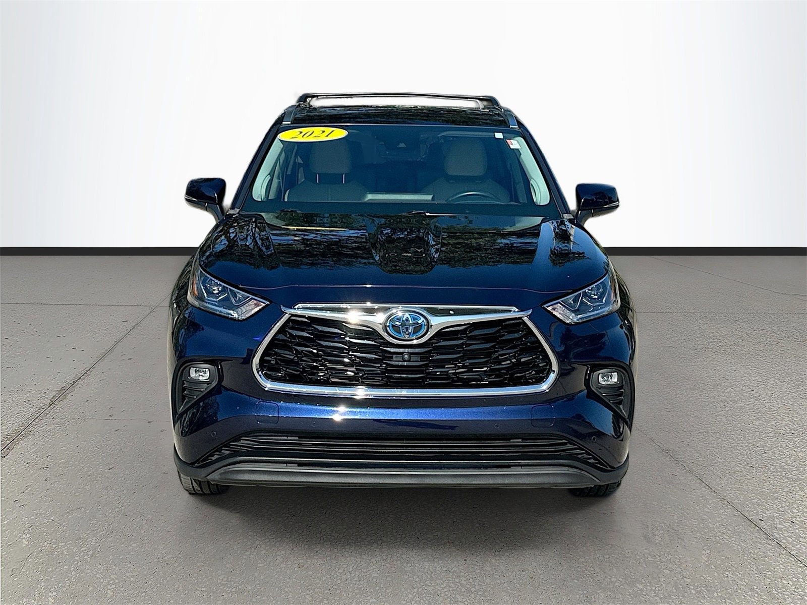 Used 2021 Toyota Highlander Limited image 2
