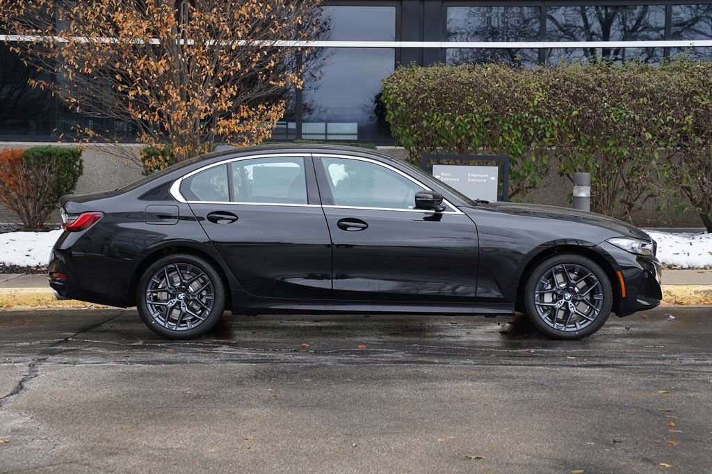 Used 2026 BMW 330i xDrive Sedan w/ Convenience Package AWD/4WD image 3
