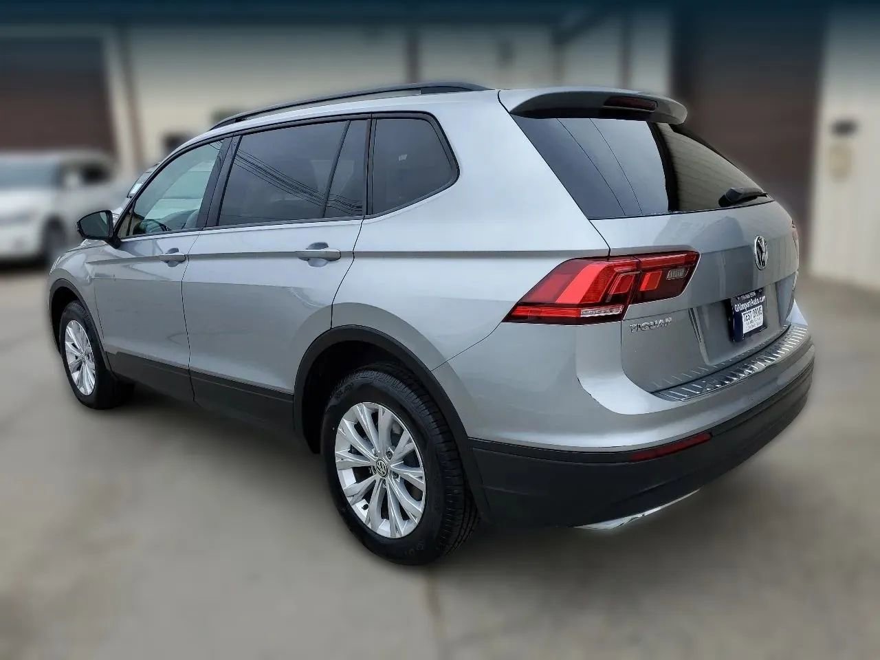 Used 2019 Volkswagen Tiguan S image 5