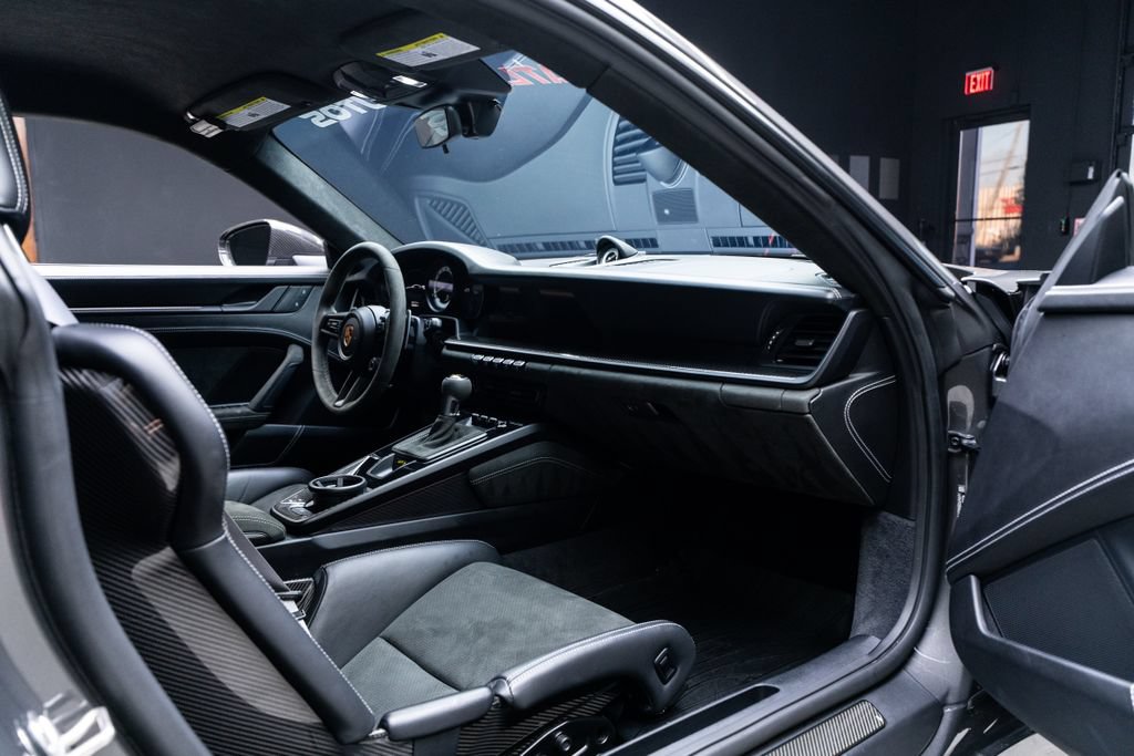 Used 2022 Porsche 911 GT3 RWD image 48