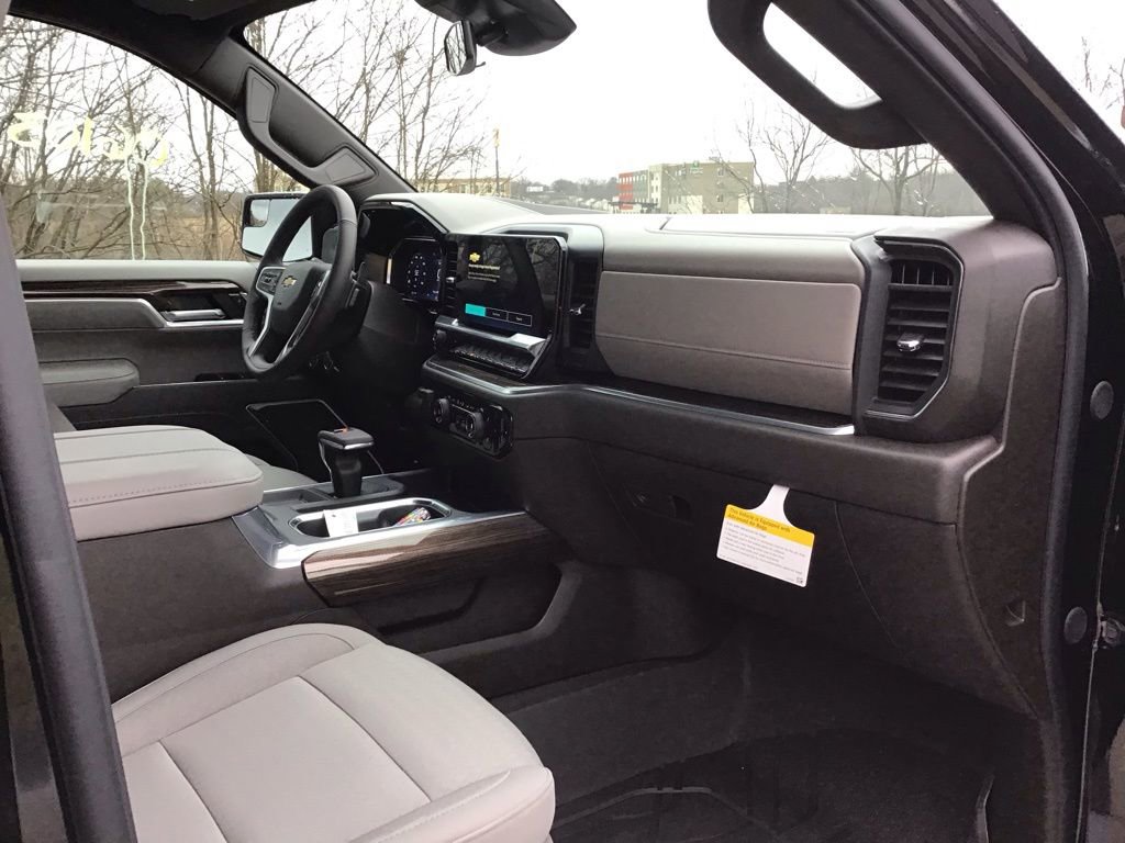 New 2026 Chevrolet Silverado 1500 LT w/ Protection Package image 23
