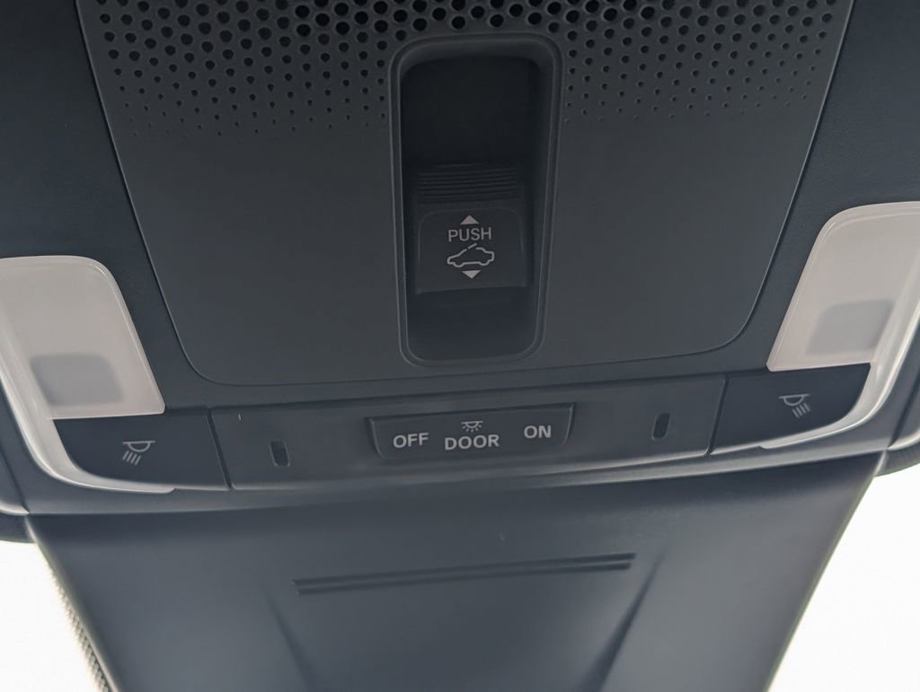 Used 2025 Honda Civic Sport image 26