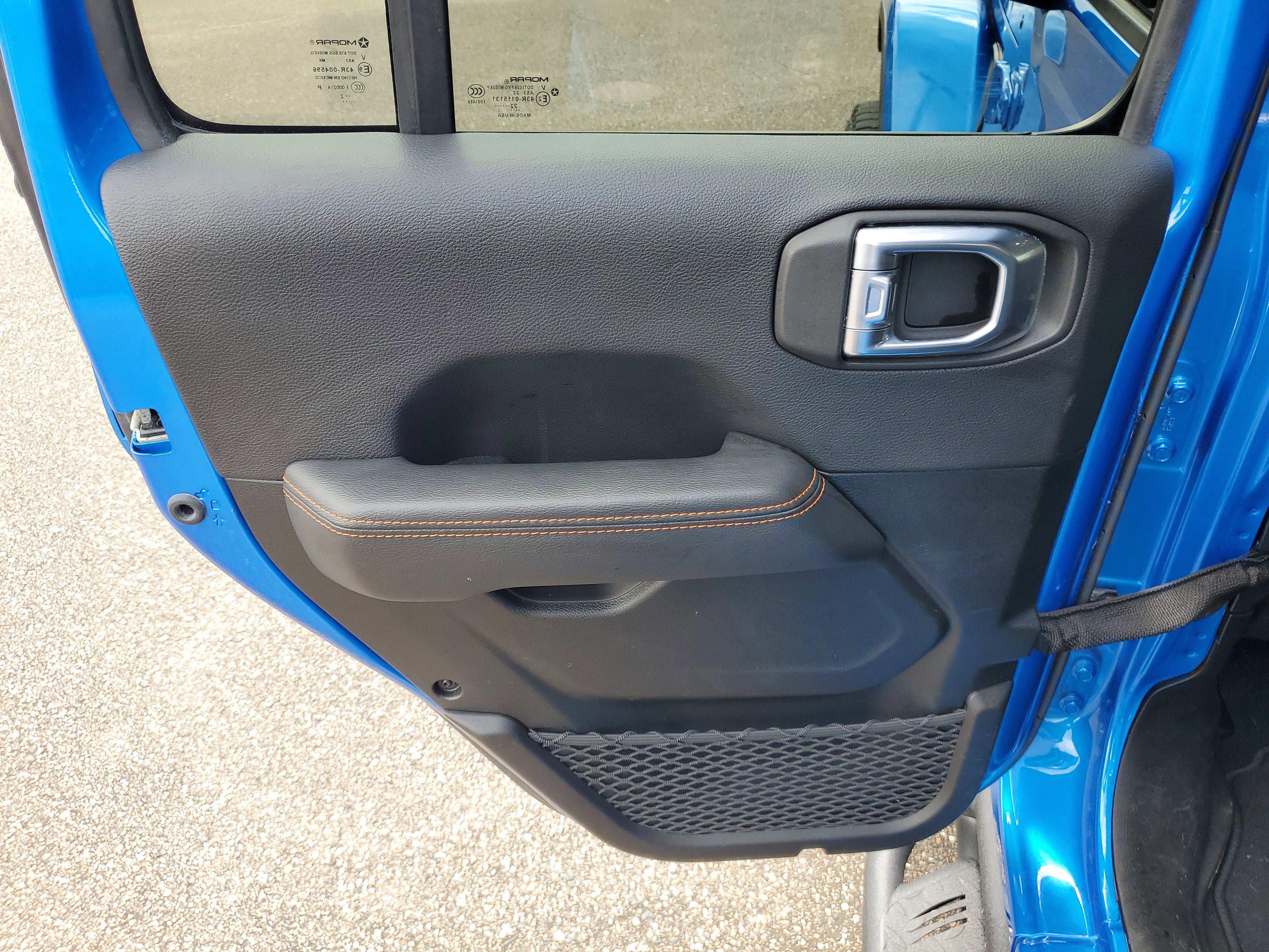 Used 2022 Jeep Gladiator Mojave w/ Trailer Tow Package image 18