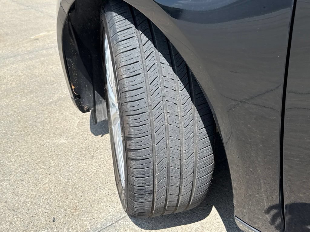 Used 2018 Ford Focus Titanium FWD image 45