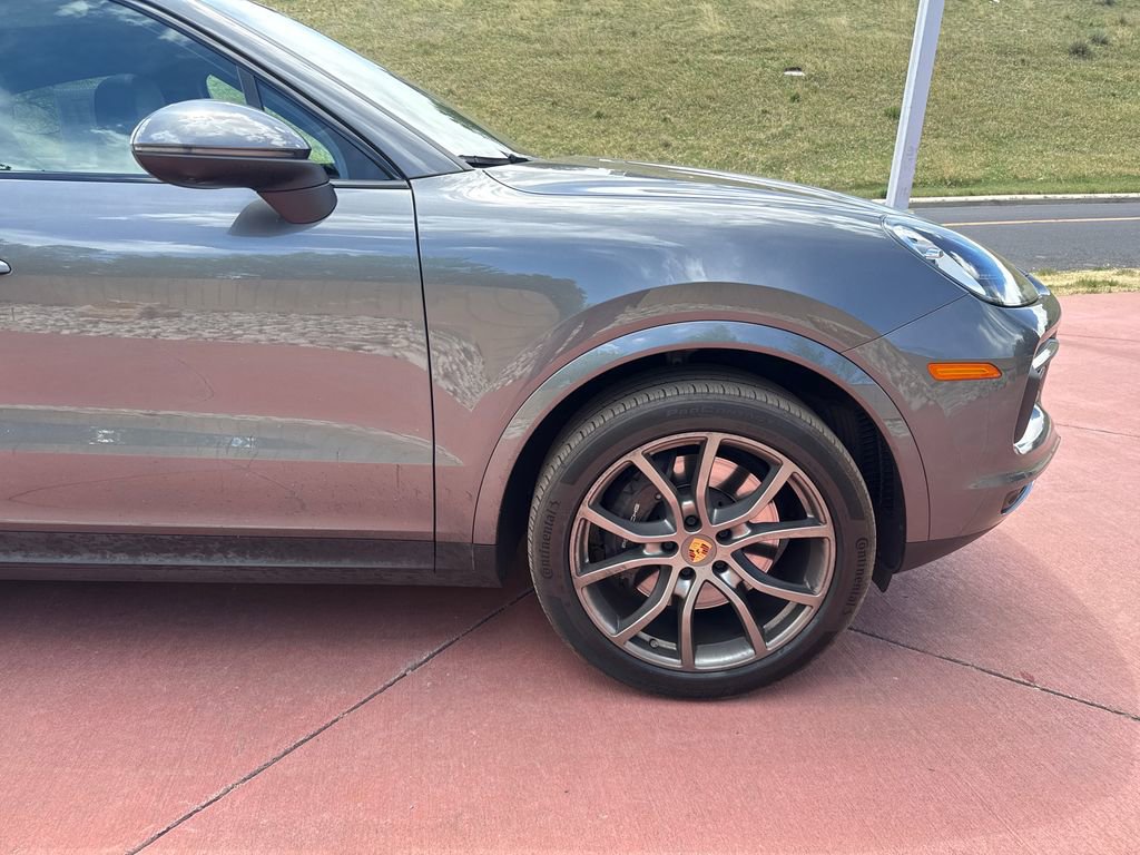 Used 2023 Porsche Cayenne Coupe AWD/4WD image 33