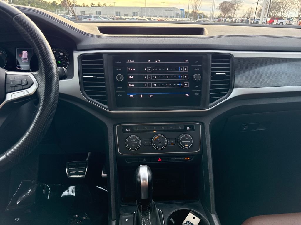 Used 2021 Volkswagen Atlas SE image 17