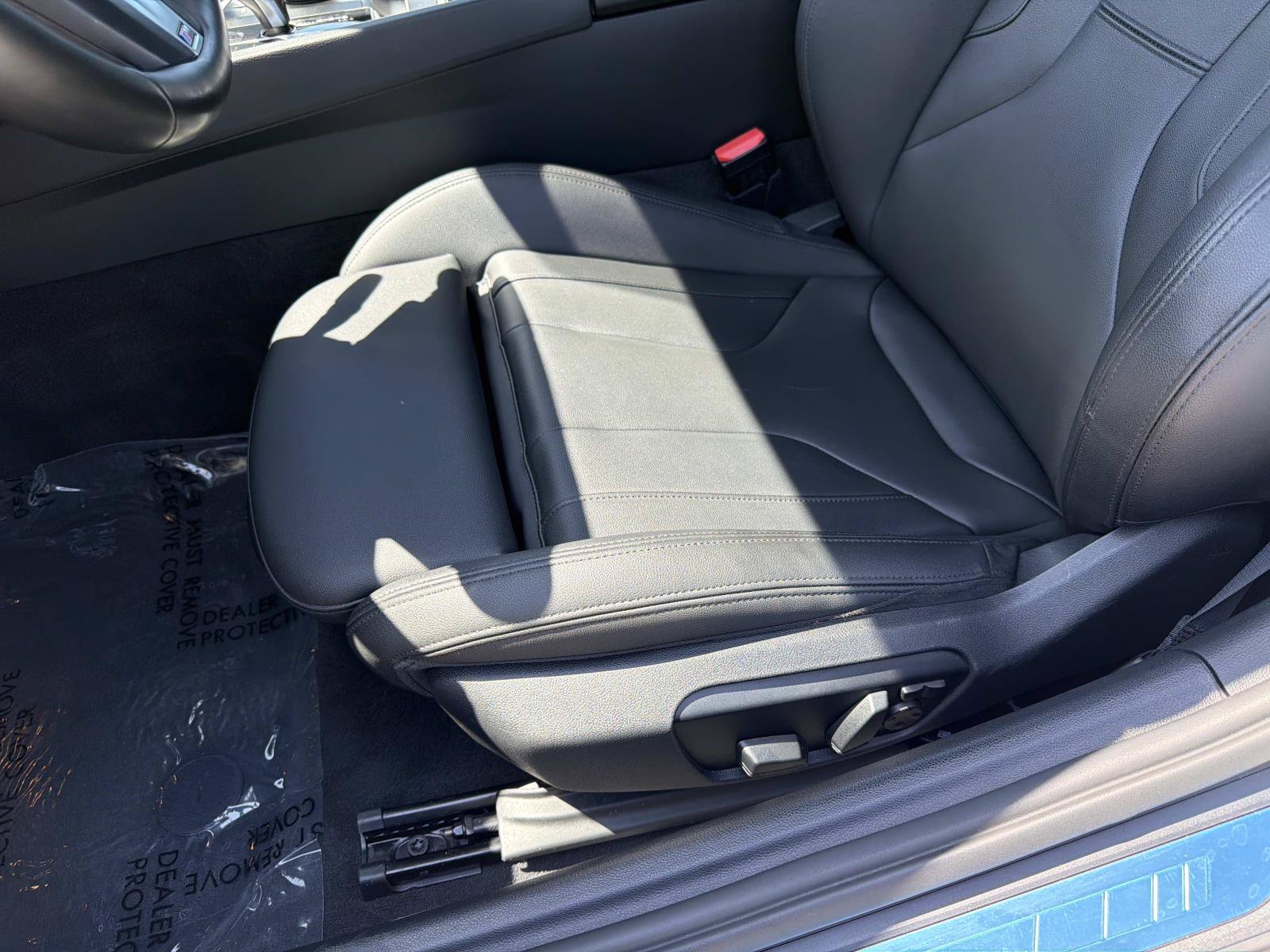 Used 2021 BMW Z4 sDrive30i w/ M Sport Package RWD image 12