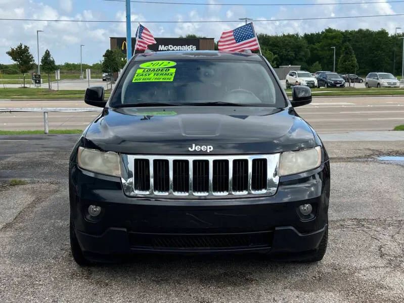 Used 2012 Jeep Grand Cherokee Laredo AWD/4WD image 3