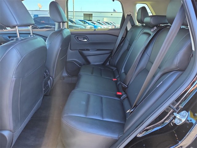 Used 2023 Nissan Rogue SL w/ SL Premium Package image 11