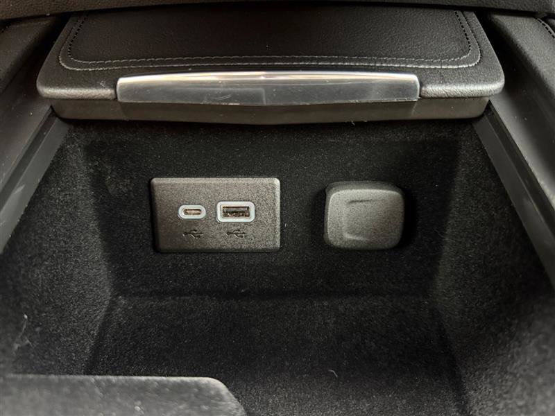 Used 2019 Cadillac XT4 Sport image 22