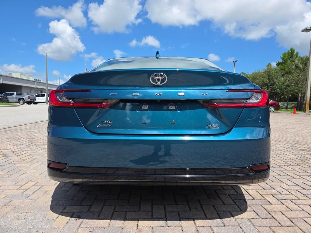 Used 2026 Toyota Camry XLE AWD/4WD image 10