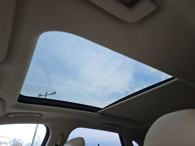 Used 2016 Ford Edge SEL w/ Equipment Group 201A image 23